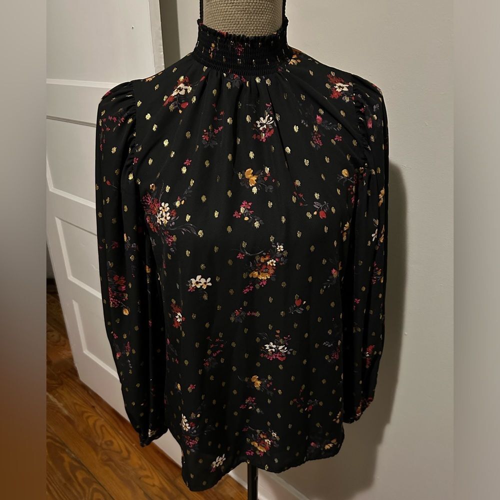 CeCe Black and Gold Floral Puff Long Sleeve Scrunch Neck Top